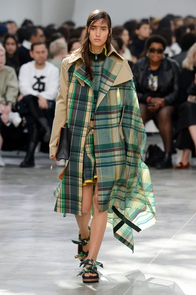 Look 22